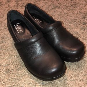 ‼️FINAL MARKDOWN‼️ Born clogs!! Brand new.